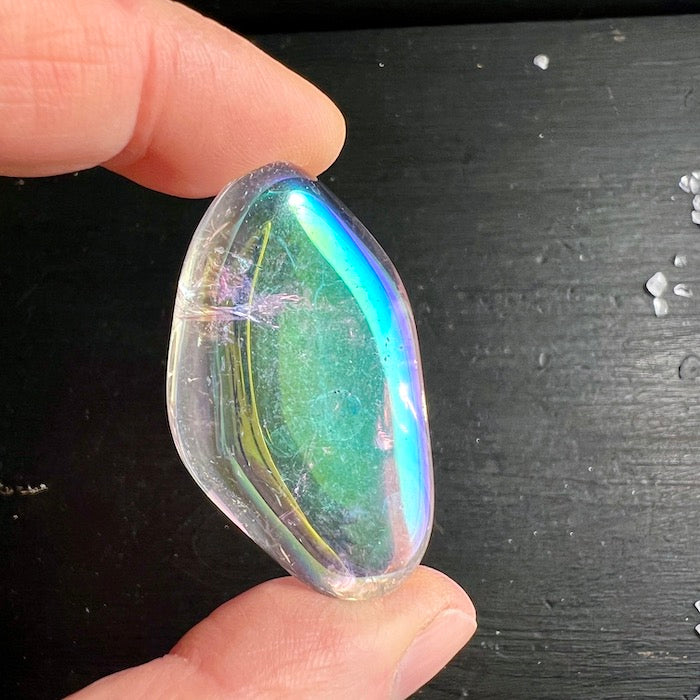 Angel Aura Quarz – Trommelstein | Happy Minerals