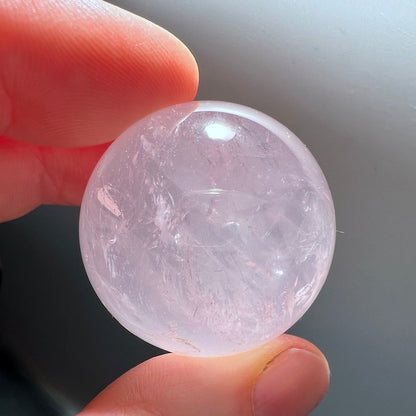 Star Rose Quartz Ball 30mm with Asterism